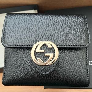 Gucci wallet *NEW*